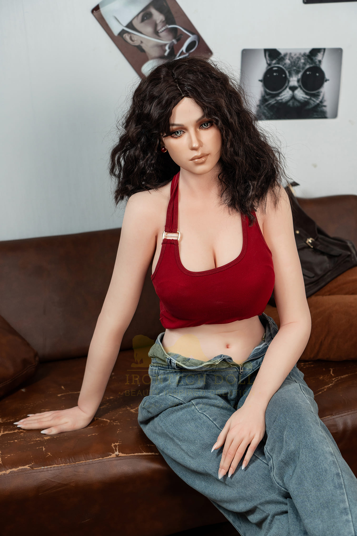 DSC01690 crafted to embody elegance and sensuality.