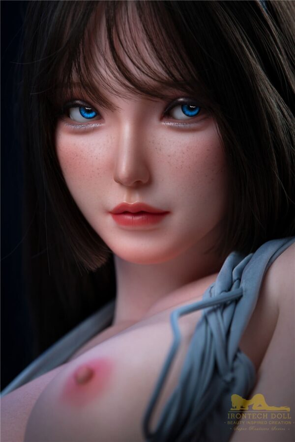 and she is also a Human Sex Doll. Yu sex doll is made of Silicone material