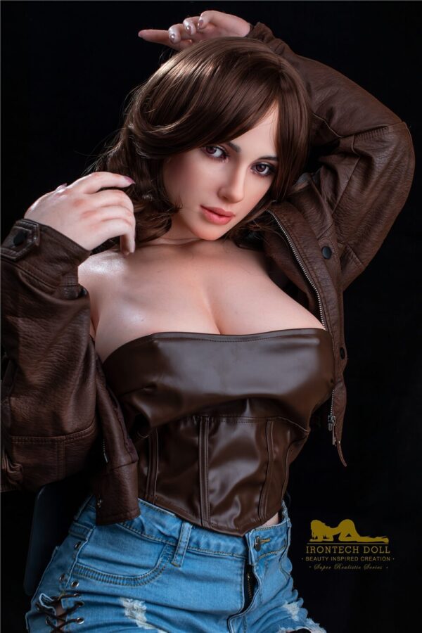 you can immerse yourself in the classic cowgirl fantasy. Her customizable attributes ensure that she embodies your ideal partner