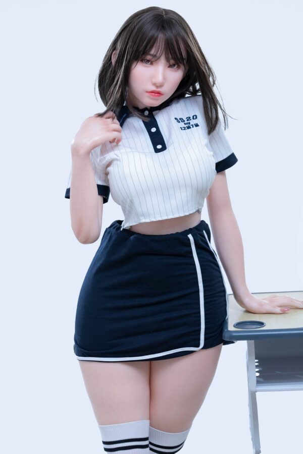the Closed Eyes BBW Sex Doll