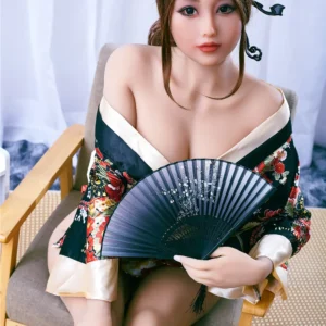 Standing at 159cm